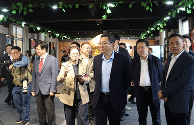 第五届“双品网购节”江西九江分会场系列活动暨2023九江数商兴农创新交流会在壹乐娱乐食品产业园启动！